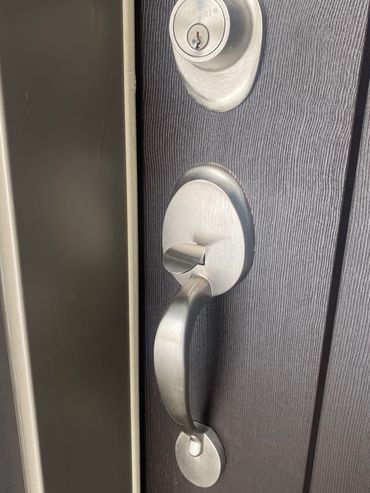 Door handle and lock installed 