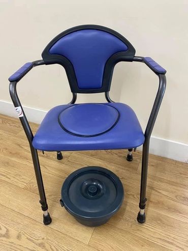 Luxury Comode Chair: brand new - £55 donation.