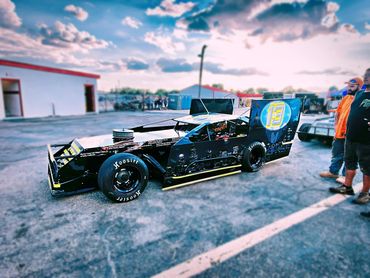 Brayton Laster Outlaw Figure 8