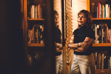 "Cronista de Nuestros Tiempos"
Yolanda Vélez Arcelay