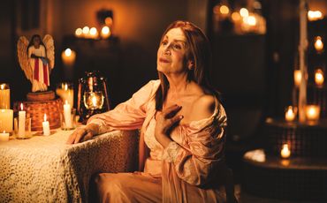 "La Luz a Travéz del Amor y Resistencia"
Elia Enid Cadilla