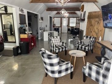 That savory home feeling every Barbershop should give!