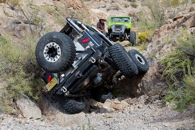 Vehicle recovery on Frame Twister