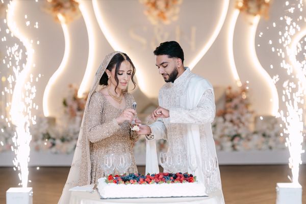 indoor cold sparklers and dry ice fog in Toronto