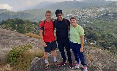 a guided tour view best tour guides in mount abu