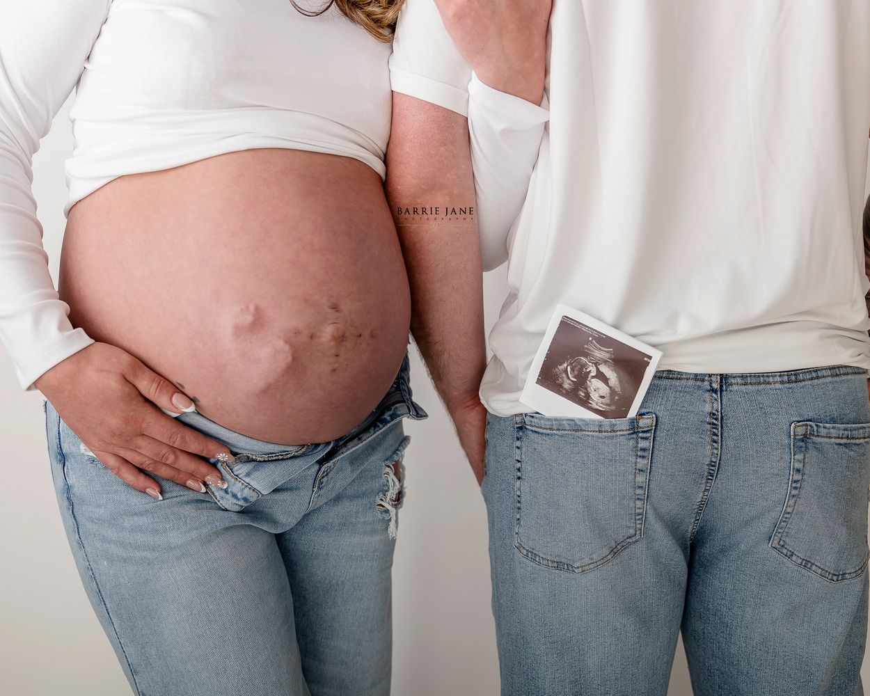 Family Photography. Maternity. Newborn. Regina Photographers, Outdoor Sessions. Regina Saskatchewan
