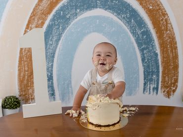 Family Photography. Maternity. Newborn. Mini Sessions. Outdoor Sessions. Regina Saskatchewan