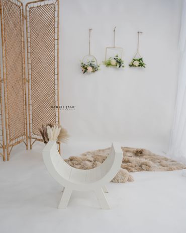 Family Photographer. Maternity. Newborn. Mini Sessions. Cake Smash. Regina Photographer.