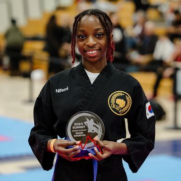 Martial arts for girls
self defence classes
Grand Champion at the Summit Open