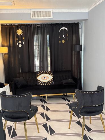 Phoenix psychics inside office waiting area