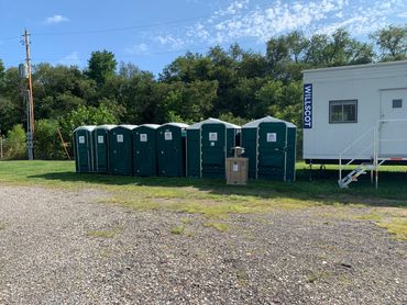Construction portable toilets in Zanesville,
Ohio