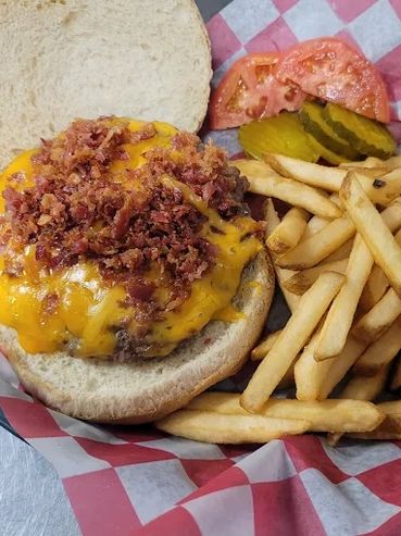Mickey's Place BACON CHEESEBURGER