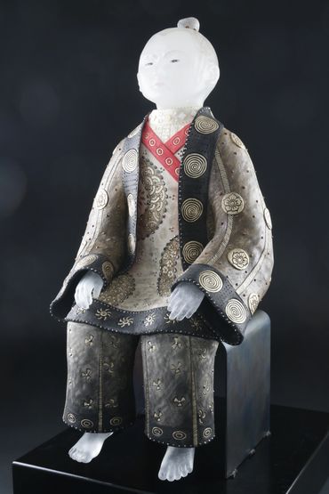 Golden Circles
2018
31" H x 14" W x 13" D
cast glass, stoneware, gemstones, steel base