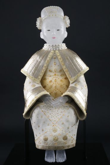 Kabuki Queen
2018
28" x 13" W x 11" D
cast glass, stoneware, gold leaf, gemstones, steel base