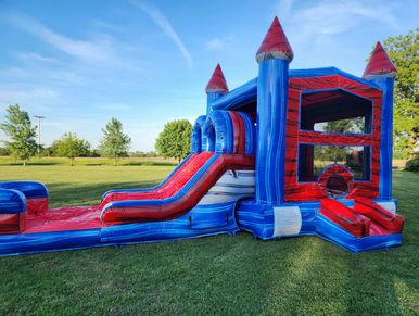USA Super Splash Combo is a great unit with a dual lane slide. Great for wet or dry parties!