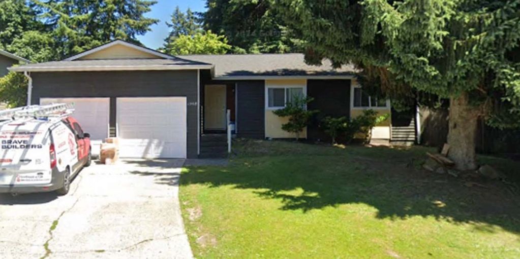 Photo of starter home shared with first wife Lynne.