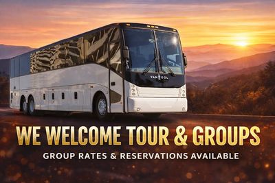 Pigeon Forge motorcoach group tours welcome at Steven Best’s Smoky Mountain Theater.