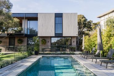 Pool builders Melbourne & Mornington Peninsula