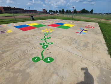 desoto central elementary school playground murals by sarah litney art
