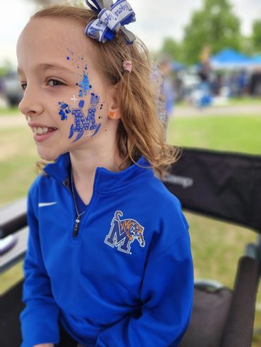 memphis tigers face painter face painting