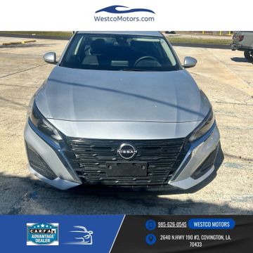 2023 Nissan Altima SV's photo