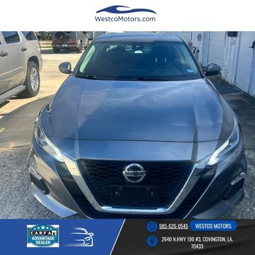 2022 Nissan Altima SV's photo