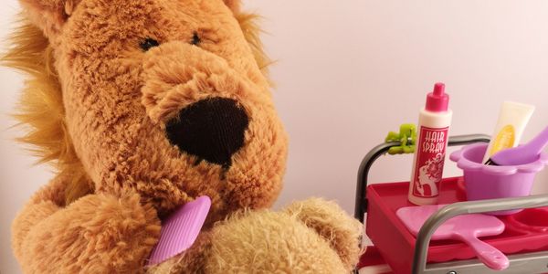 Rory the stylist in his salon