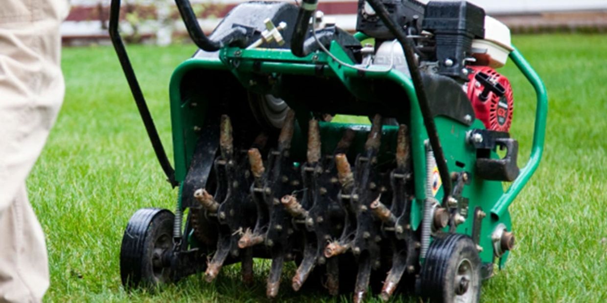 Winnipeg Lawn Care Company. Providing Power Raking in Winnipeg with Winnipeg Lawn Aeration Service.