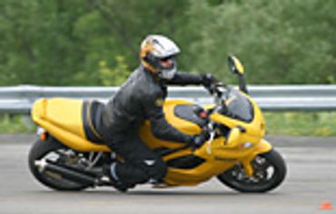 Advanced Motorcycle Training - Total Control Student