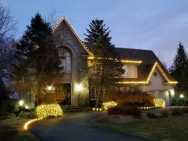 VictoryScapes Holiday Lighting
