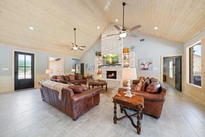 Living Room and Great Room at Bella Vida Lodge.