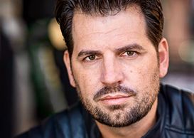 Snuffy, played by Dan Becker, is out to do a job. Hired by two wealthy and eccentric sisters, he ar