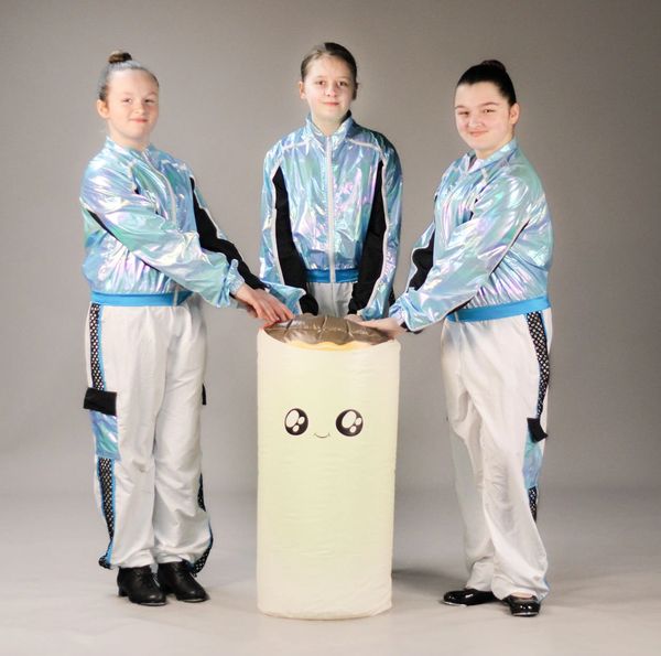 Kids Tapping, Clogging & Doing Musical Theatre