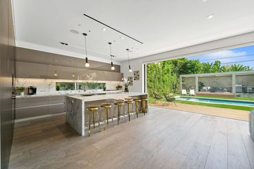 Chef Kitchen Vacation Rental Event Venue The Lux Agency Los Angeles