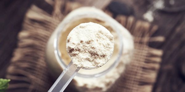 Nos SOINS DE LA PEAU PROBIOTIQUES contiennent des souches probiotiques à cellules entières L. plantarum, L. paracasei, B. longum.