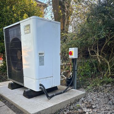 Air source heat pump service Wiltshire, Somerset, Dorset.
