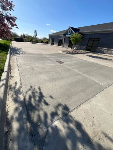 Commercial Concrete, Residential Concrete, Concrete Contractors.