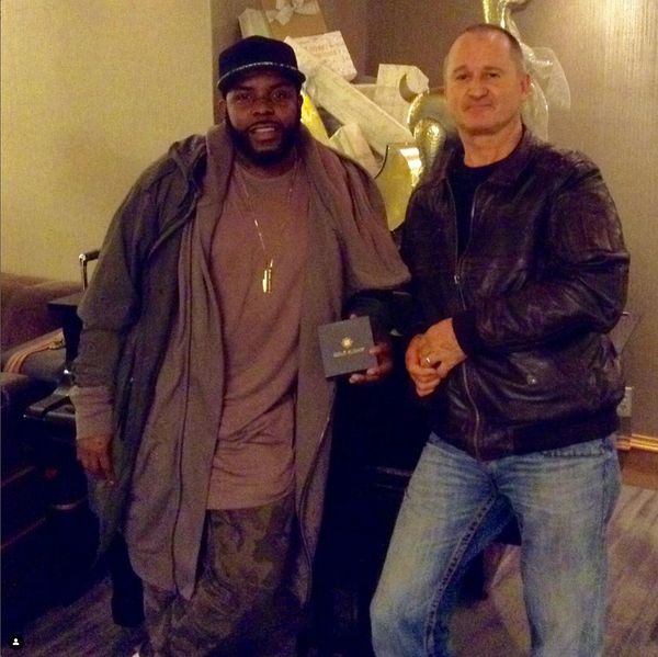 Gerd Mattheiss handing over a package of Gold Sugar Classic Edition to Yusef Williams for Rihanna.