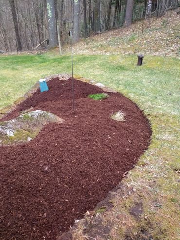 Bark mulch service in Bedford, NH