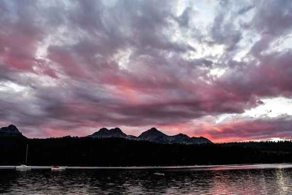 Pink sunset in Idaho. Photo Credit: Lea Driever