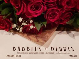 Bubbles & Pearls
Romance Concierge
Rose
Just Because Gift
St. Thomas Aquinas High School Alumni