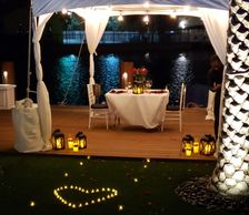 Romance Concierge
Saxophonist
Photography
Videography
Private Chef 
Drone Photography