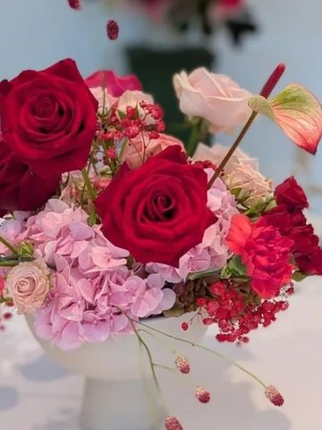 Red rose bouquet delivery Verwood, Valentine Bouquet delivered Dorset