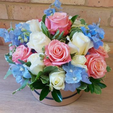 Hatbox flower workshop Dorset