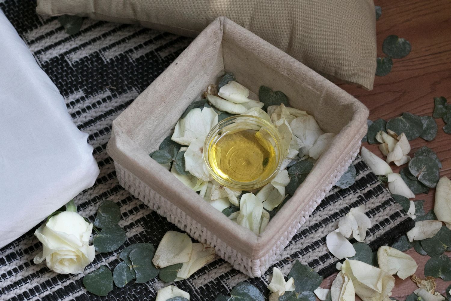 Masaje Ayurvedico con estiramientos de Yoga asistido. Masaje CDMX