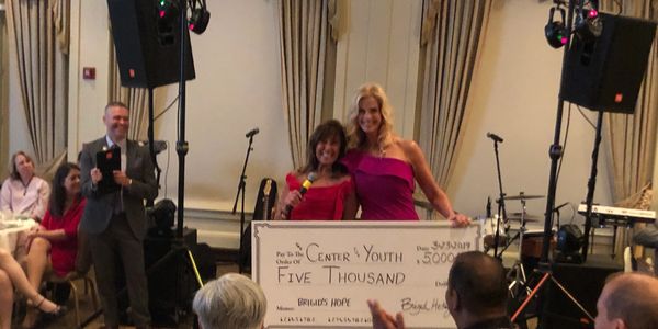 Brigid’s Hope donates $5000 to sponsor 4 students at CFY Gala