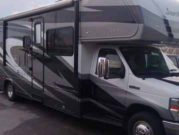 RV Detailing Wax