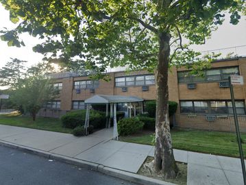 New Glen Oaks Nursing Home