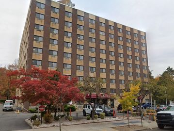 New Vanderbilt Ventilator And Respiratory Rehab