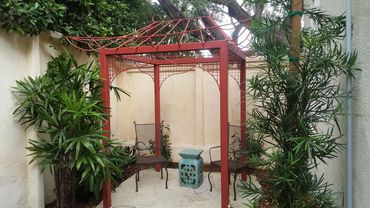 Asian inspired metal pergola - Pagoda.
